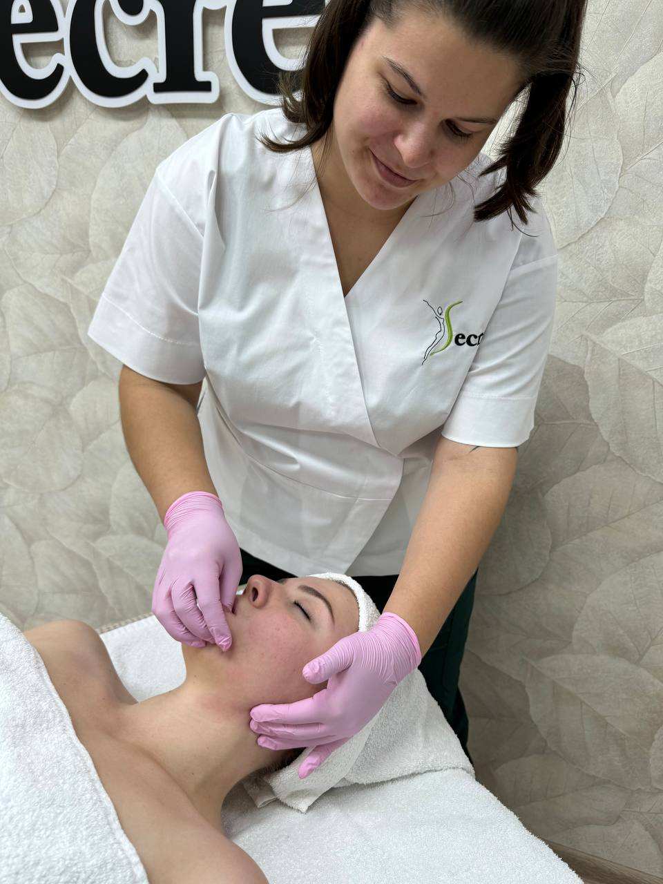 Буккальный массаж: специфика и эффекты