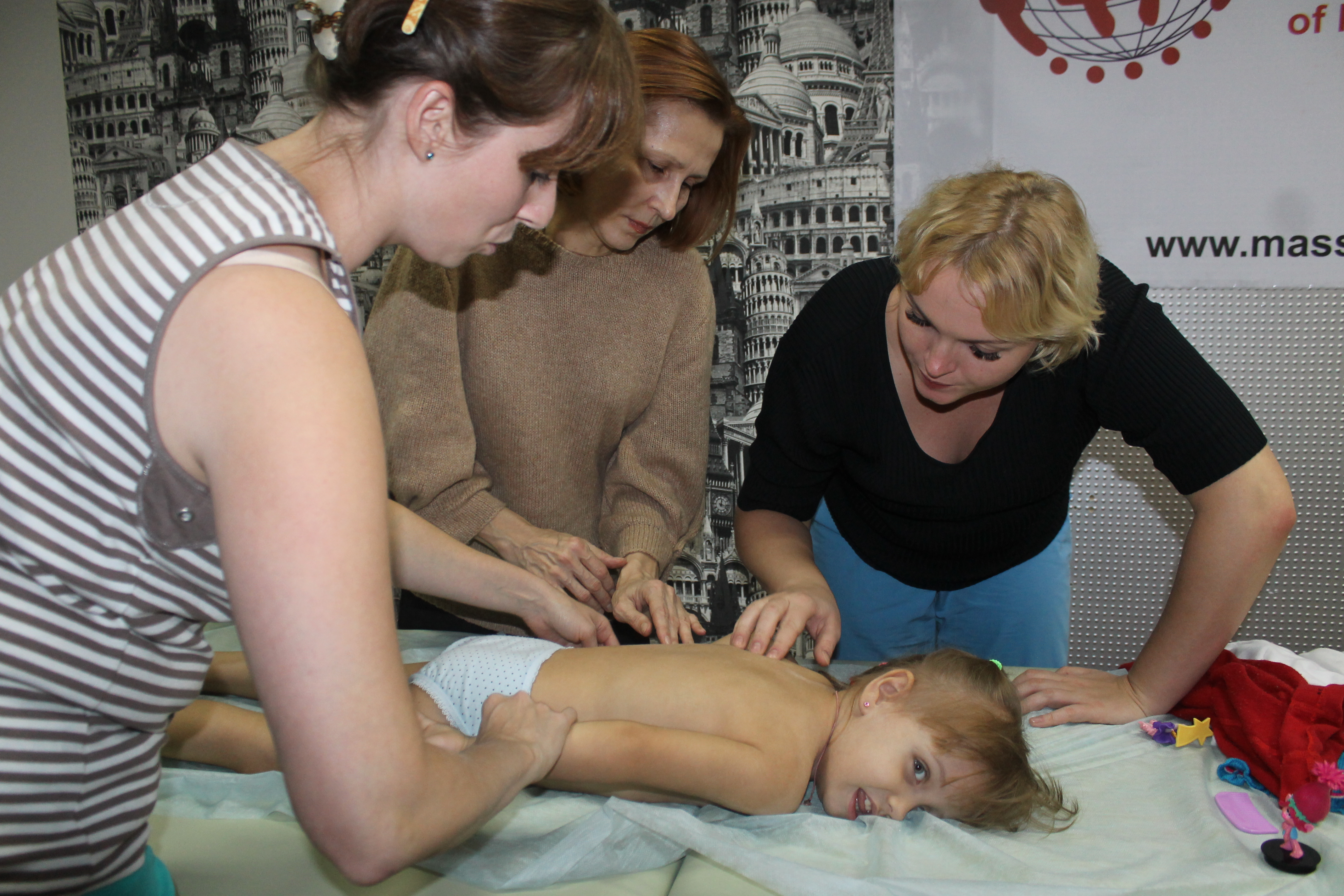 Семинар "Детский массаж": второй день