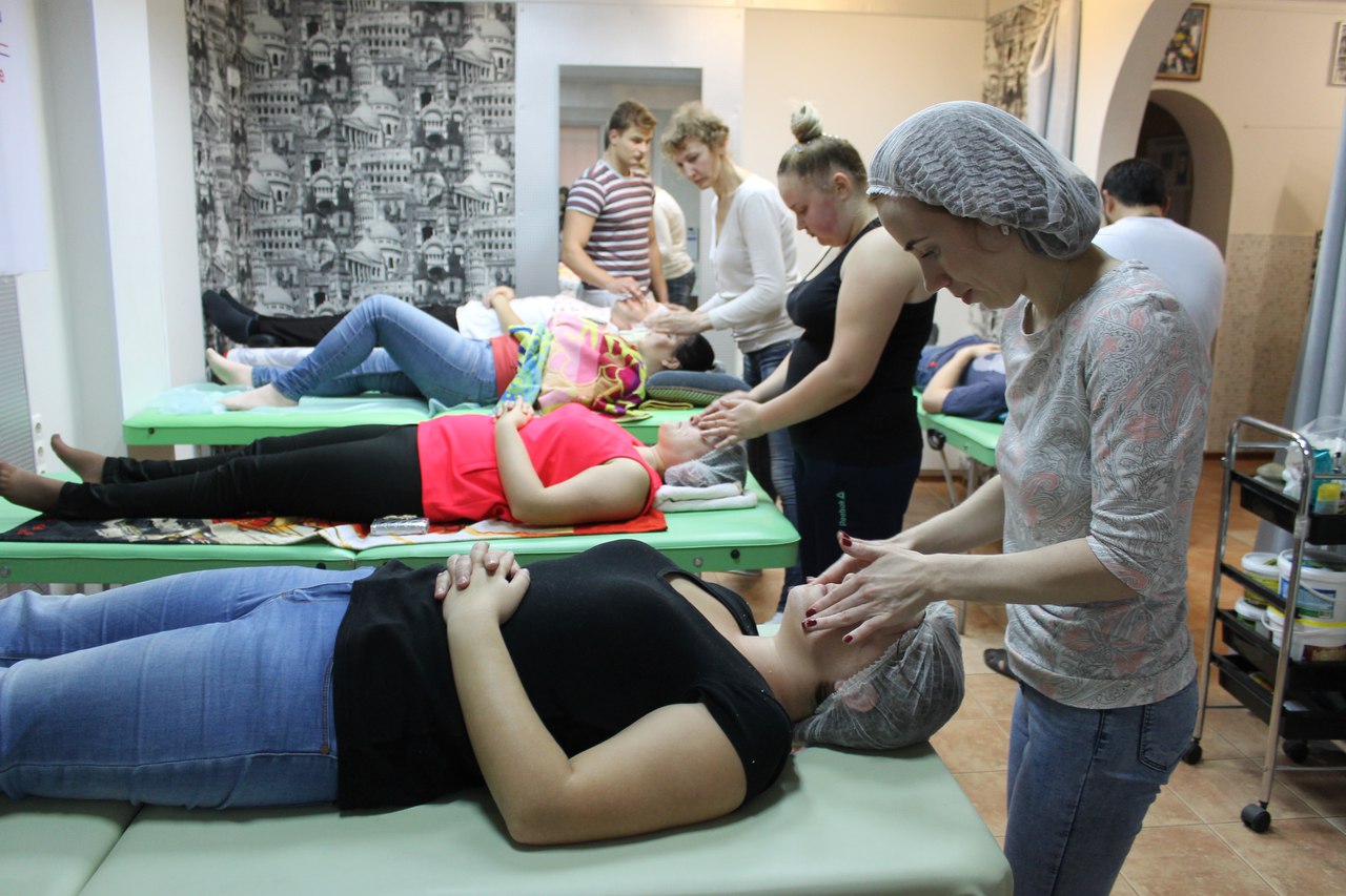 Студия по скульптурному массажу лица